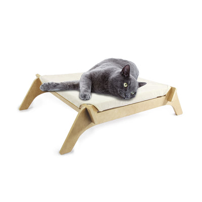 Classic Comfort – Cat Lounge Bed for Stylish Relaxation